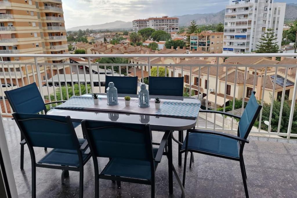 Apartamento Dos Habitaciones, Frente A La Playa, Benicassim Luaran gambar