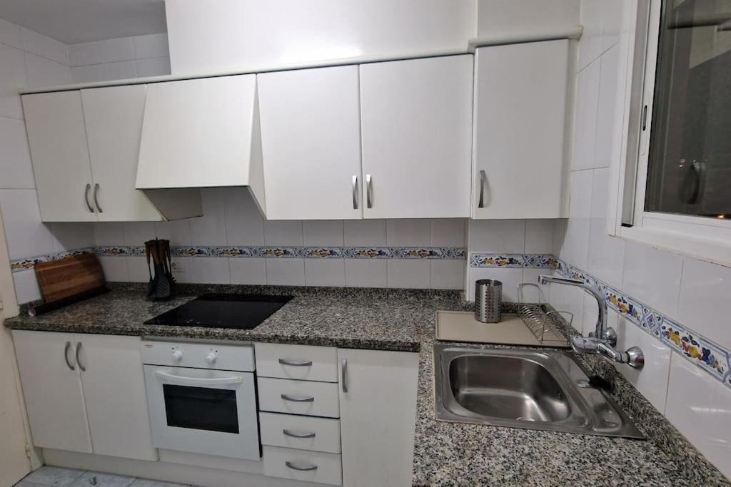 Apartamento Dos Habitaciones, Frente A La Playa, Benicassim Luaran gambar